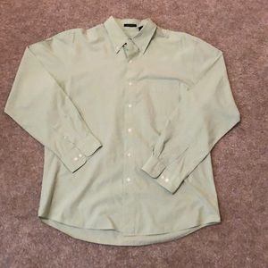 A men’s dress shirt